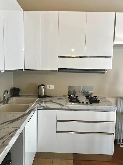 Appartement Moderno E Luminoso Con Terrazzo, M2 Malpensa Train à Milan