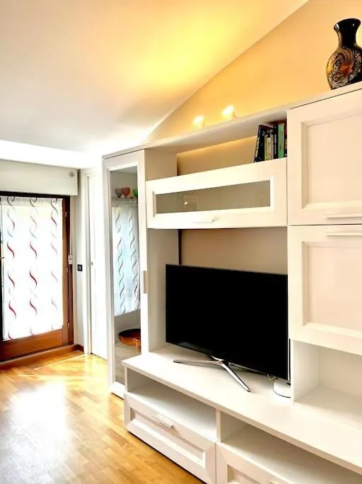 Appartement Moderno E Luminoso Con Terrazzo, M2 Malpensa Train à Milan Italie